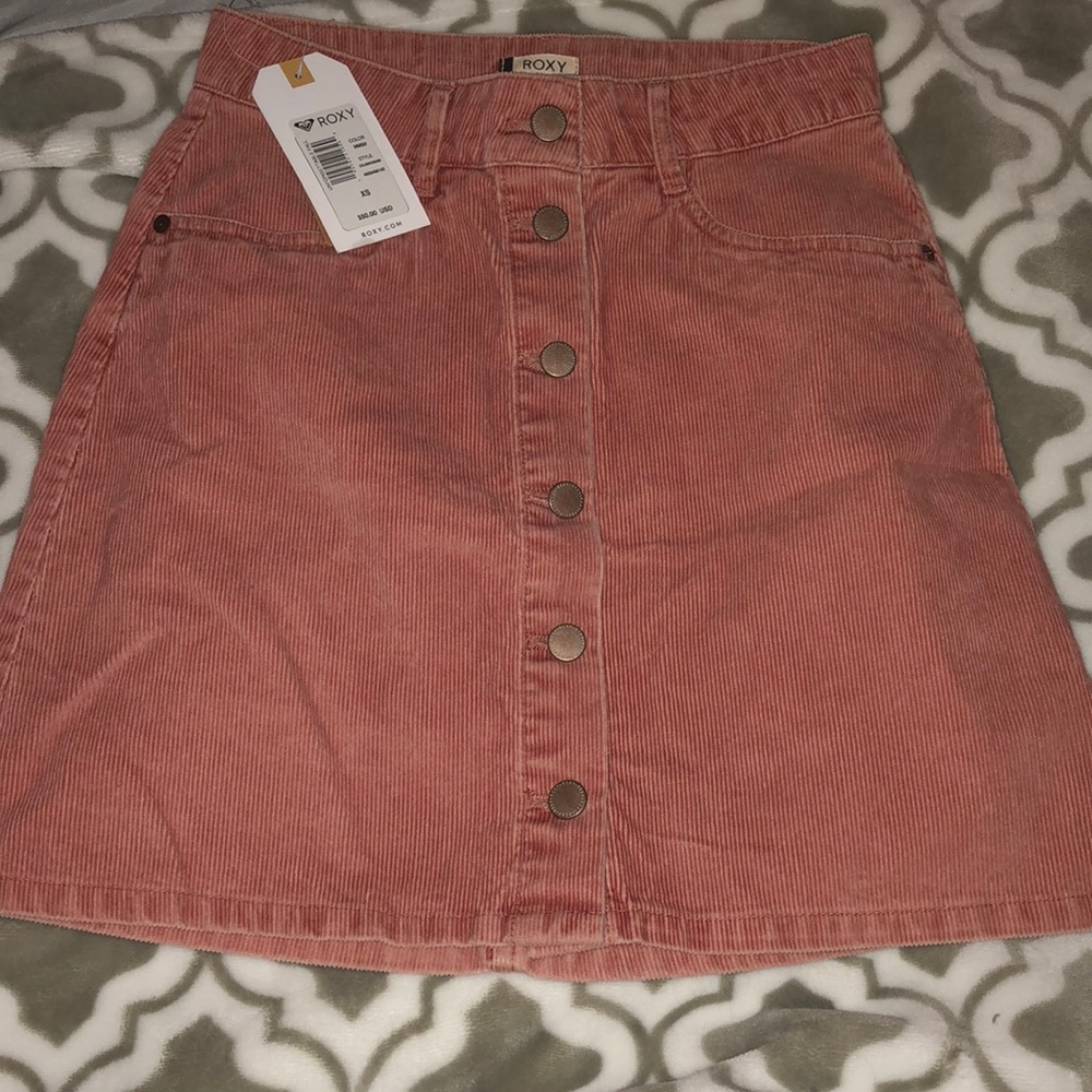 cute rozy skirt!